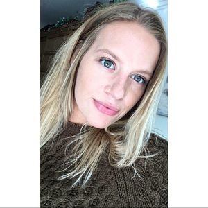 Meet your Posher, Celeste